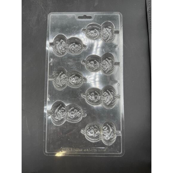 Lot of 8 Halloween Candy Trays – Silicone and Plastic – (Used) - Picture 3 of 10